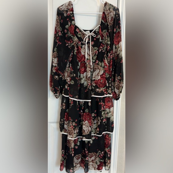 Floral Tiered Long Sleeve Midi Dress - Picture 1 of 9